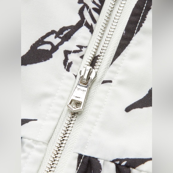 Commense Black and White Floral Women Shorts - Picture 8 of 9